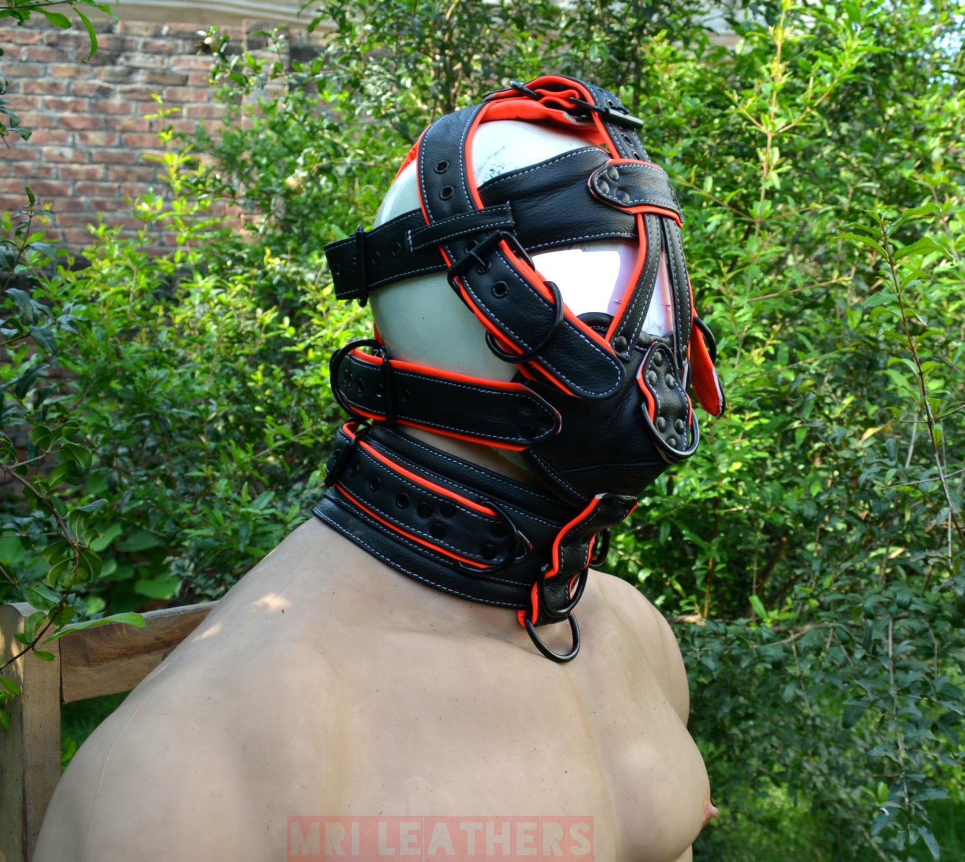 Leather Gear Face hood fetish Slave extreme Bondage Muzzle Gag with D rings Muzzle Face Restraints Head Harness - MRI Leathers